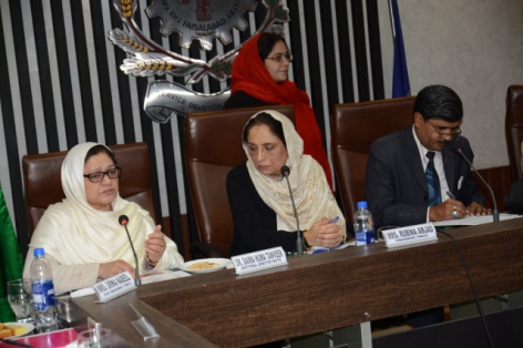 Dr_Saima_Huma_Tanveer_Ms_Robeena_Amjad_and_Mr_Muhammad_Hasnain_during_a_meeting_at_FWCCI_Faisalabad_Jan_3_2019.jpg