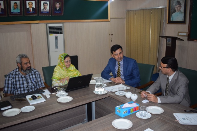 Prof_Dr_Muhammad_Akram_Shaikh_Dr_Saima_Tanveer_and_team_during_SDF_project_monitoring_at_PASTIC_Aug_2018.jpg