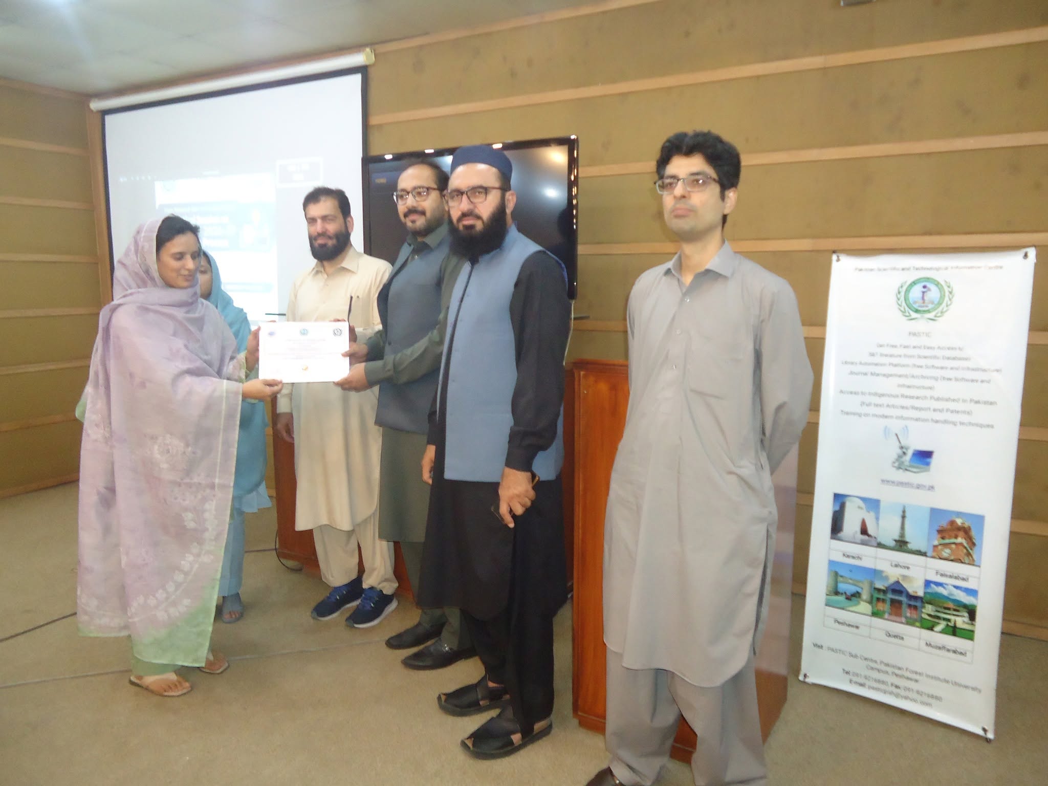 PASTIC Organizes Capacity-Building Workshop on HEC-NRPU 2026–27 at Islamia College Peshawar