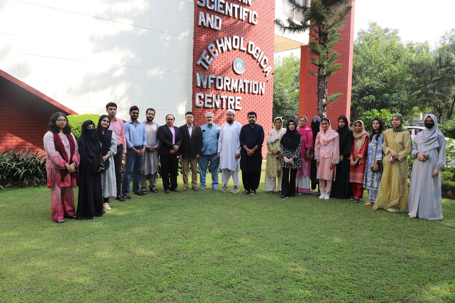 PASTIC National Centre, Islamabad Conducts Two-Day Hands-on Training on “LaTeX for Research Writing”